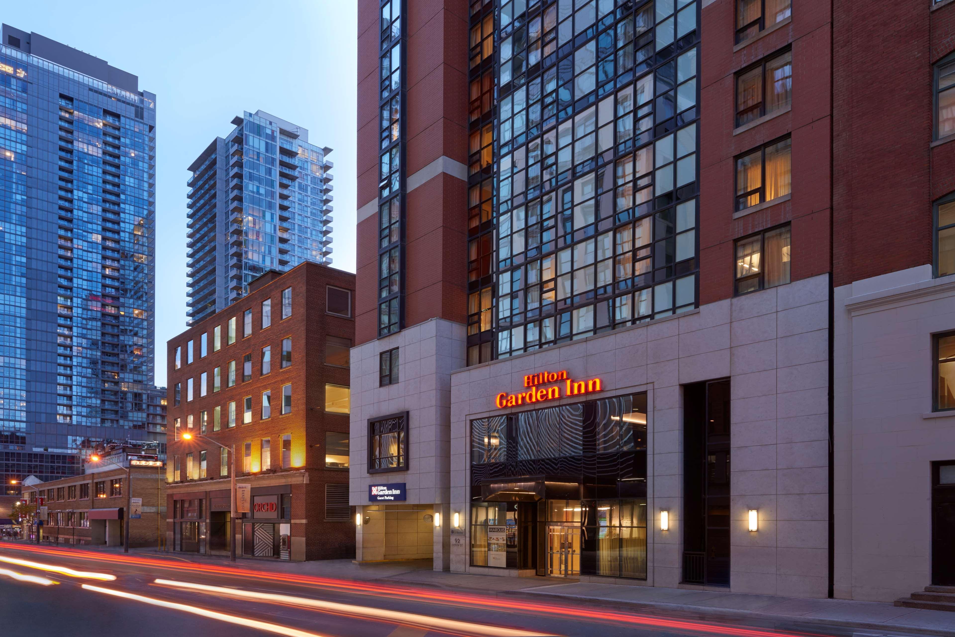 Hilton Garden Inn Toronto Downtown מראה חיצוני תמונה